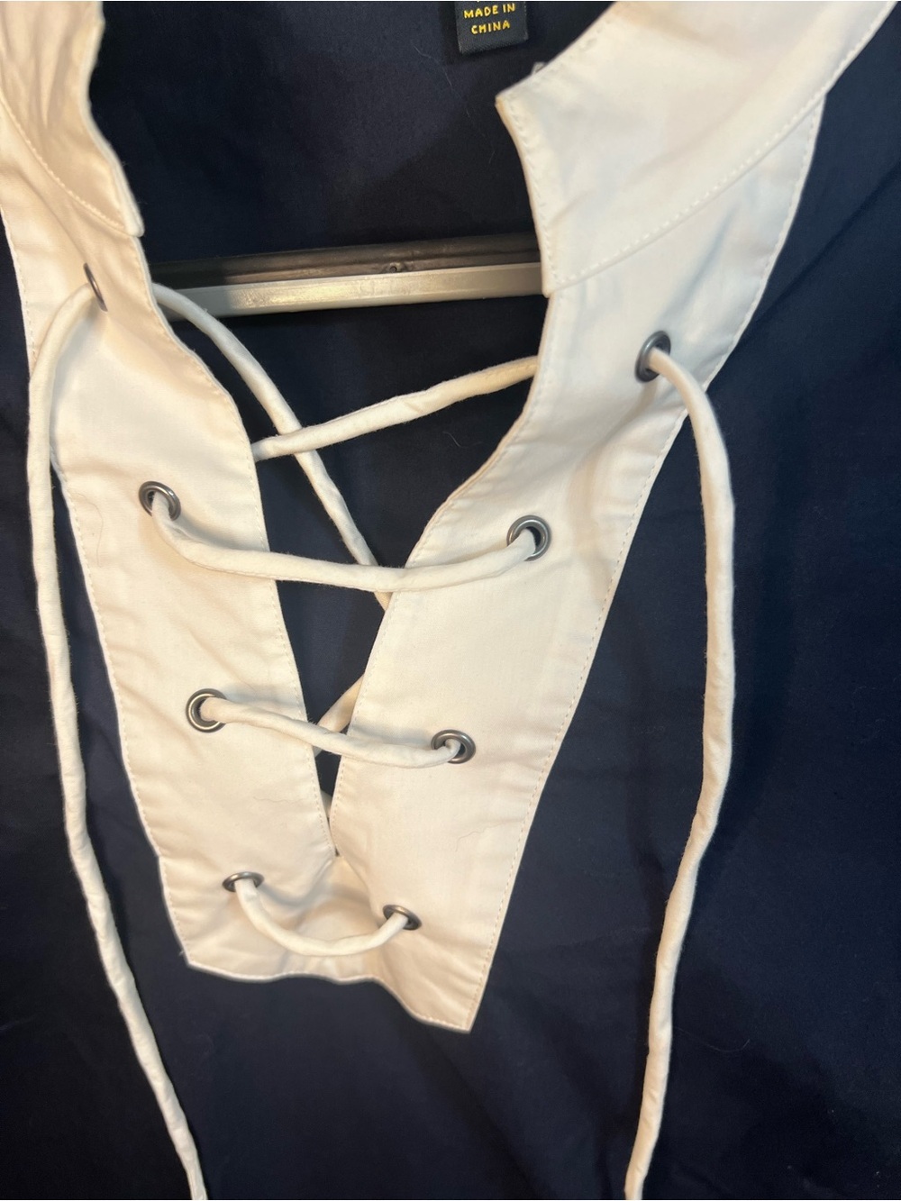 Brooks Brothers 3/4 Sleeve Tops Extra Large Tie Front Blue And White lace up - Picture 10 of 14